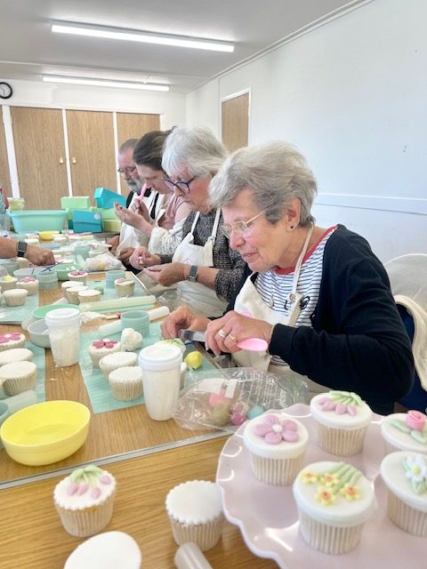 Lady Berry group, the concentration!